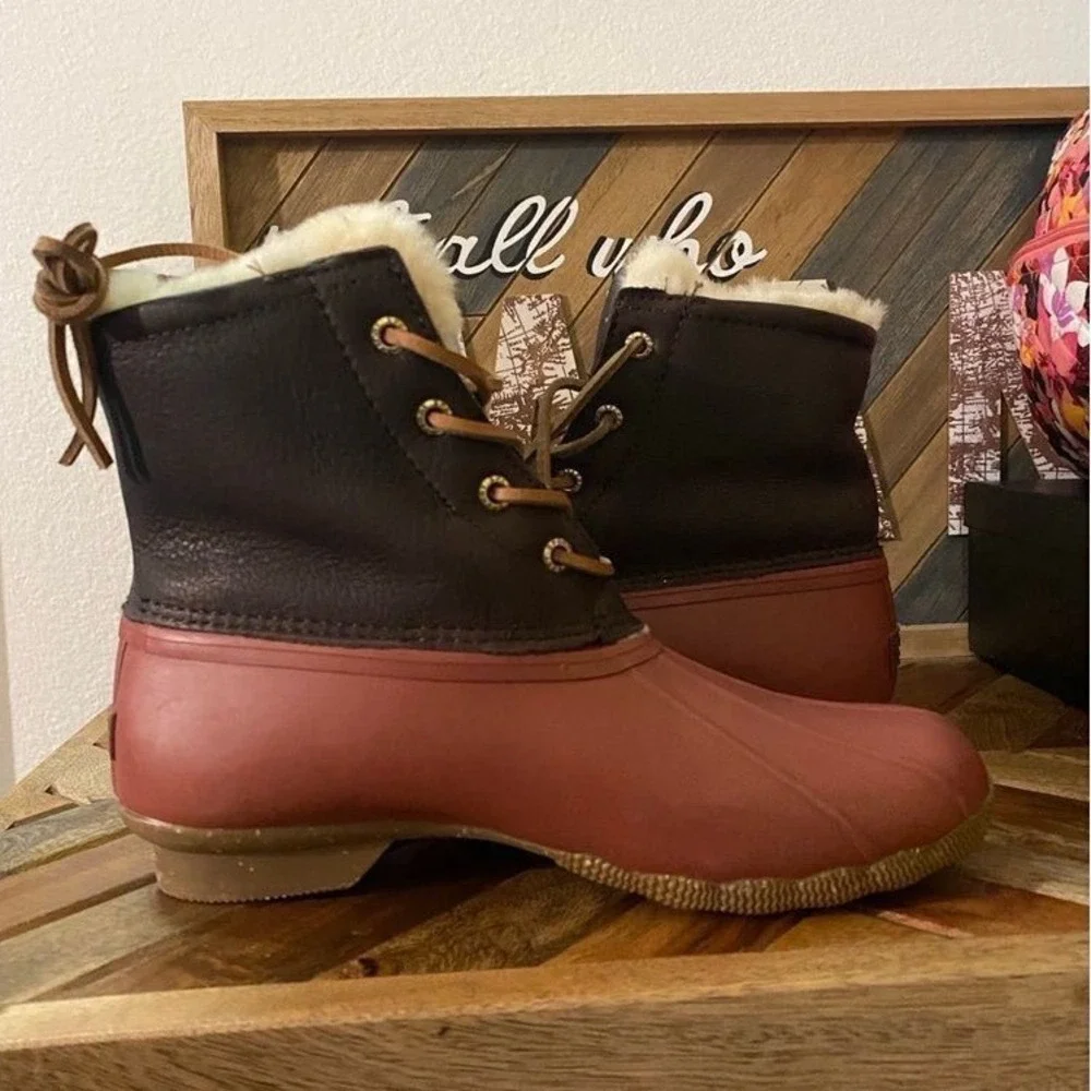 Sperry saltwater duck